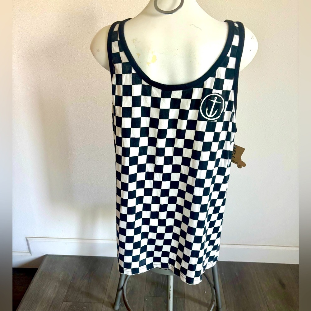 New Captain Fin Checkered Anchor Tank ⚓️